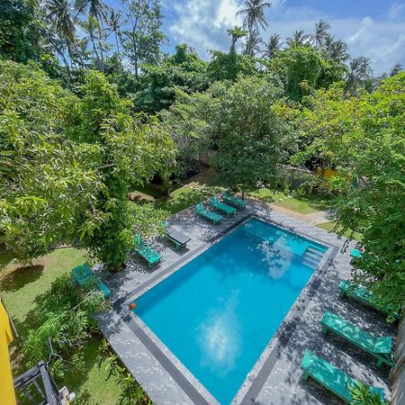 Easy Living Hotel Hikkaduwa Ngoại thất bức ảnh