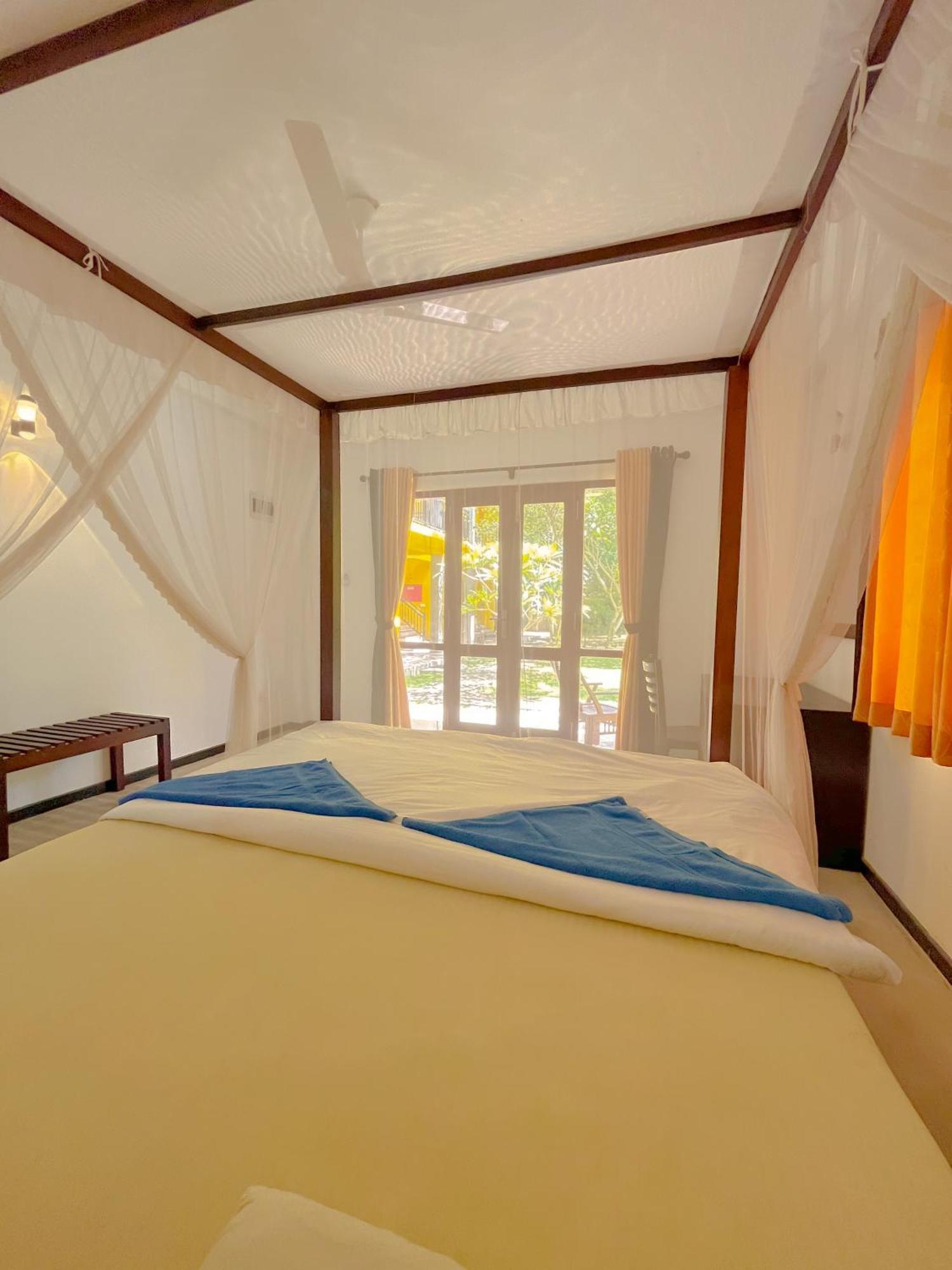 Easy Living Hotel Hikkaduwa Ngoại thất bức ảnh
