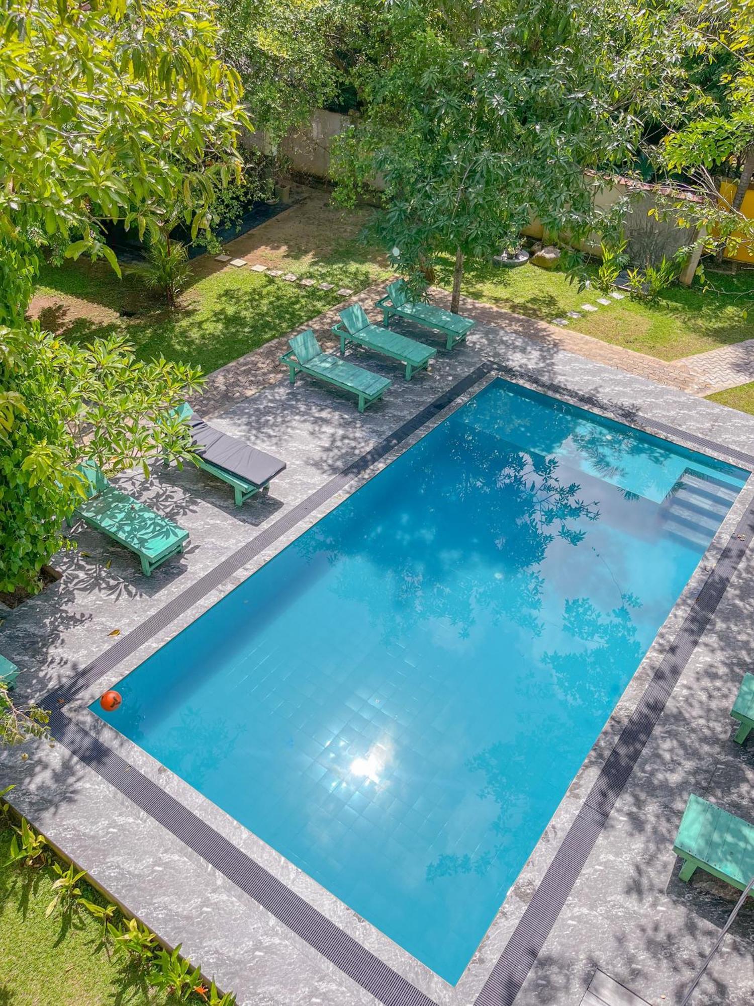 Easy Living Hotel Hikkaduwa Ngoại thất bức ảnh
